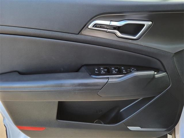 used 2024 Kia Sportage car, priced at $25,990