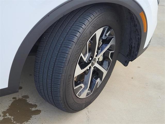 used 2024 Kia Sportage car, priced at $25,990