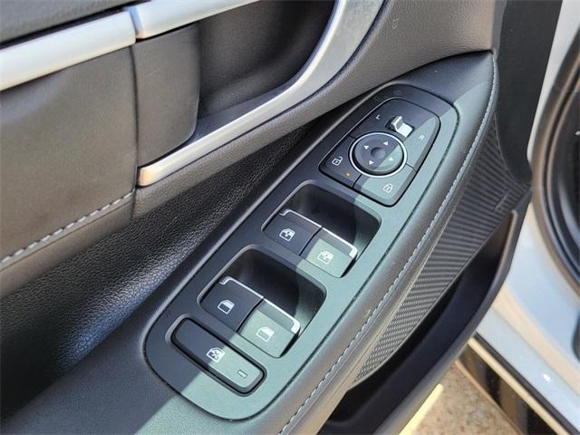 used 2024 Hyundai Sonata Hybrid car, priced at $30,992