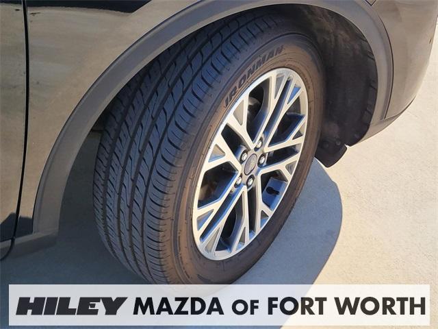 used 2022 Ford Escape car, priced at $19,400