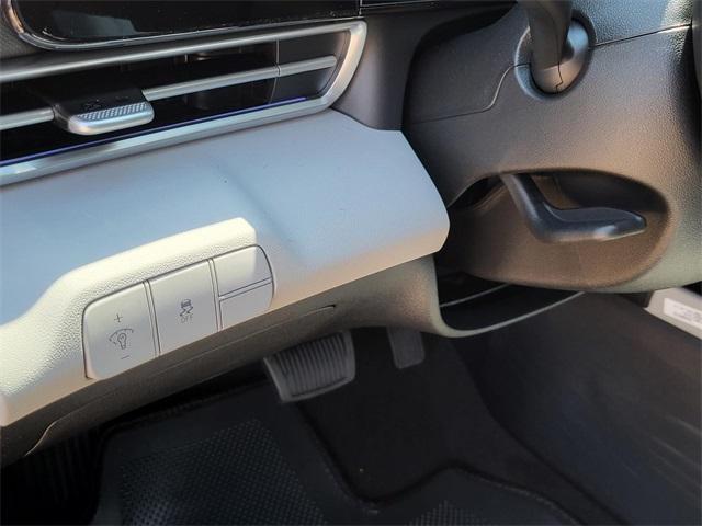 new 2025 Hyundai Elantra car, priced at $24,991
