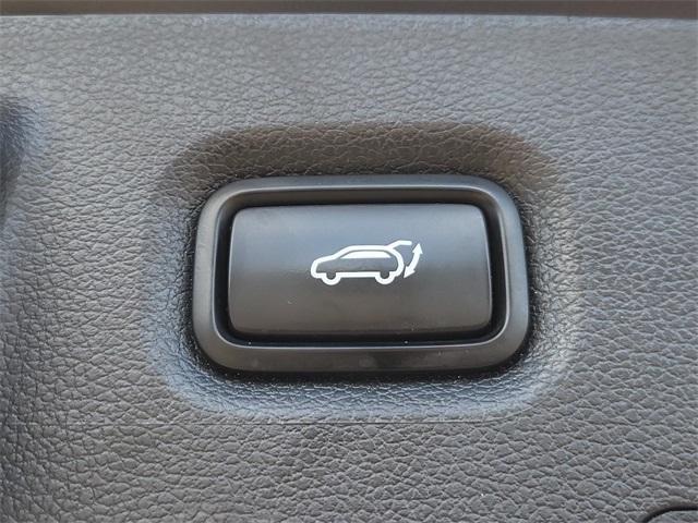 used 2022 Hyundai Santa Fe car, priced at $23,987