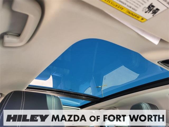 used 2018 Land Rover Range Rover Velar car, priced at $16,819