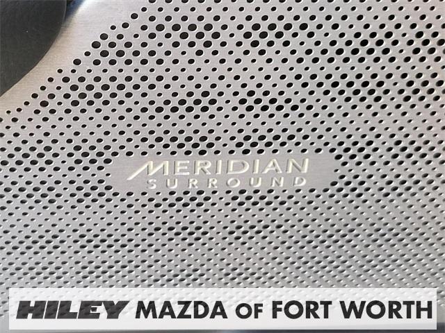 used 2018 Land Rover Range Rover Velar car, priced at $16,819