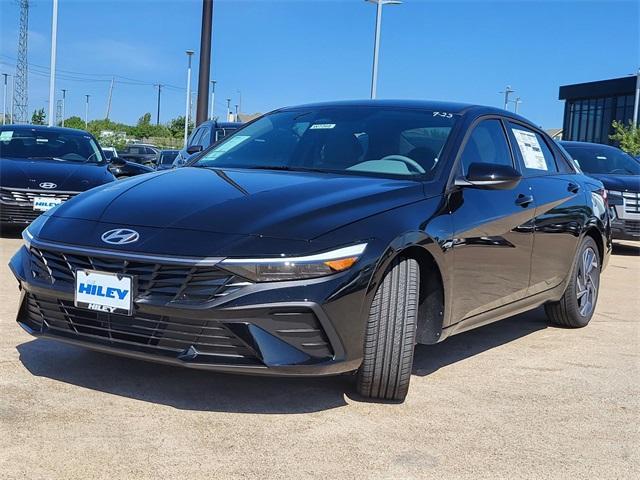 new 2025 Hyundai Elantra car, priced at $20,991
