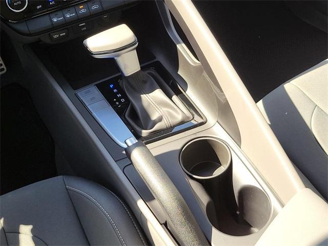 new 2025 Hyundai Elantra car, priced at $20,991