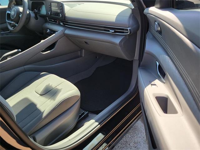 new 2025 Hyundai Elantra car, priced at $20,991