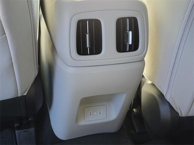 new 2026 Hyundai TUCSON Hybrid car, priced at $31,039