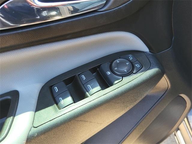 used 2023 Chevrolet Equinox car, priced at $19,991