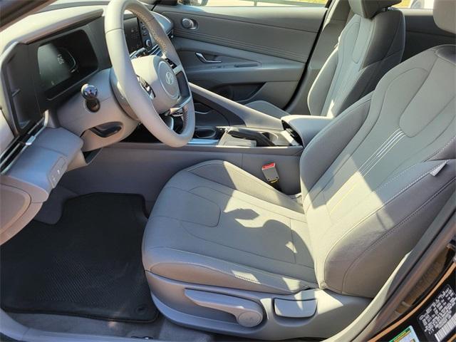 new 2025 Hyundai Elantra car, priced at $20,591