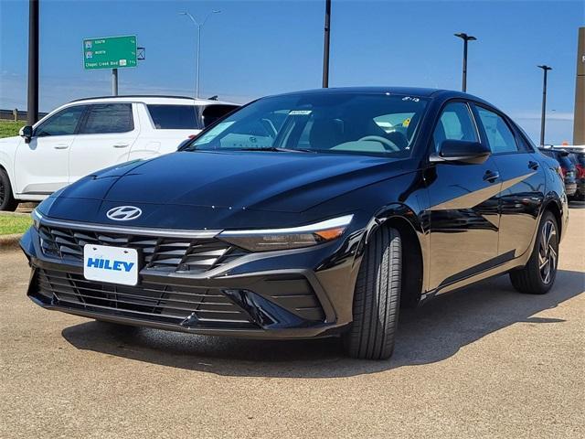 new 2025 Hyundai Elantra car, priced at $20,591