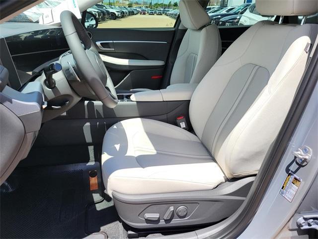 new 2025 Hyundai Sonata car, priced at $28,660