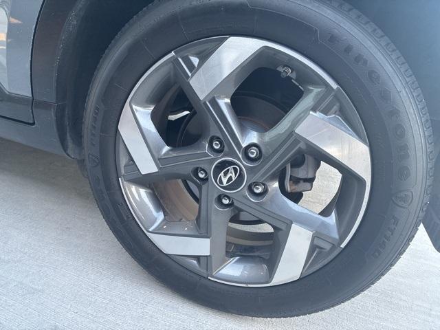 used 2022 Hyundai Venue car, priced at $17,291
