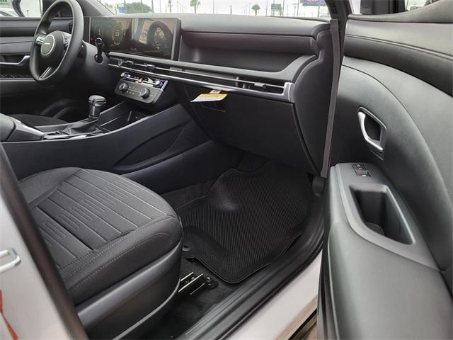 new 2025 Hyundai SANTA CRUZ car, priced at $28,620