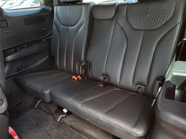 used 2023 Hyundai Palisade car, priced at $38,491