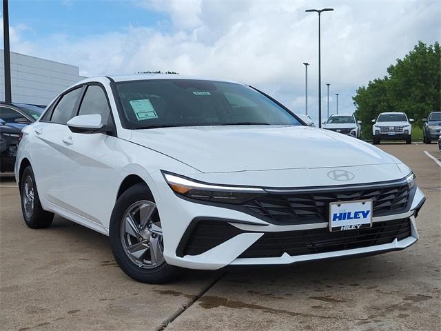 new 2025 Hyundai Elantra car, priced at $20,760