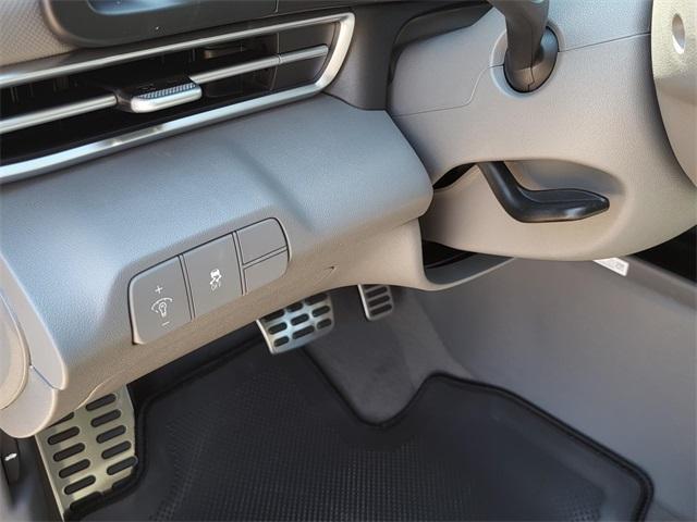 new 2025 Hyundai Elantra car, priced at $19,991