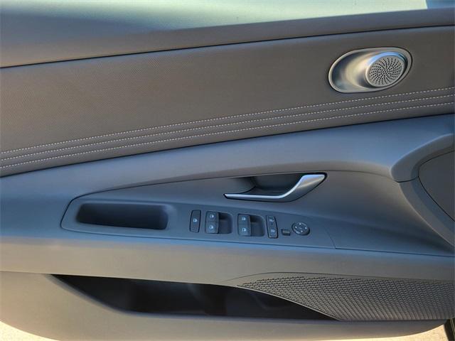 new 2025 Hyundai Elantra car, priced at $19,991