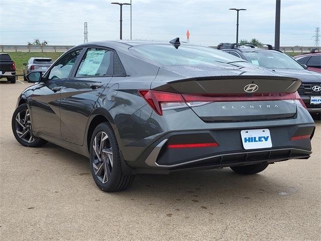 new 2025 Hyundai Elantra car, priced at $21,991