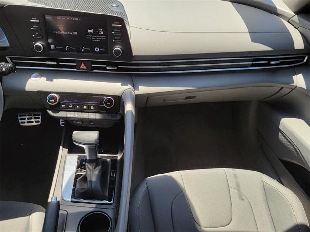 new 2025 Hyundai Elantra car, priced at $19,991