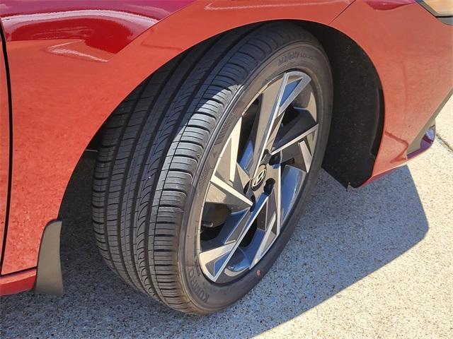 new 2025 Hyundai Elantra car, priced at $19,991