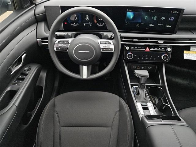 new 2025 Hyundai Tucson car, priced at $28,535
