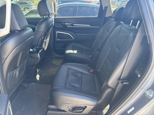 used 2022 Kia Telluride car, priced at $27,291