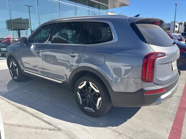 used 2022 Kia Telluride car, priced at $27,291