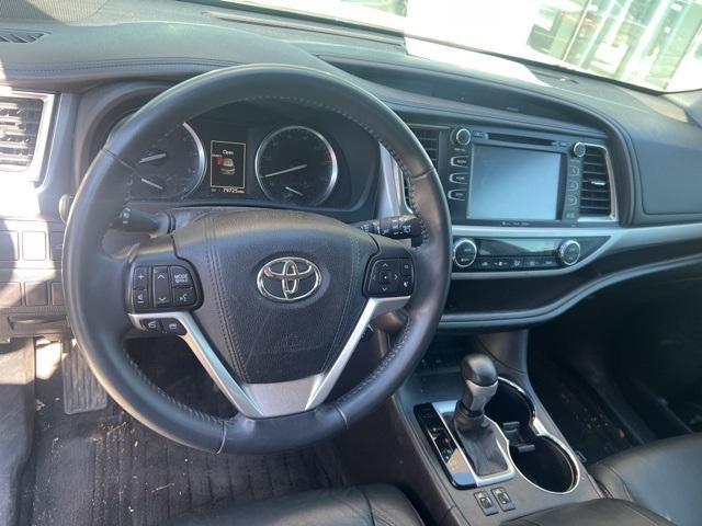 used 2016 Toyota Highlander car, priced at $19,991