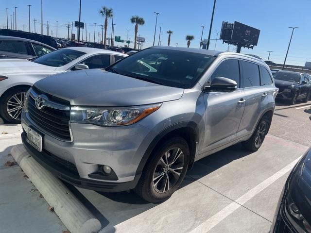 used 2016 Toyota Highlander car, priced at $19,991