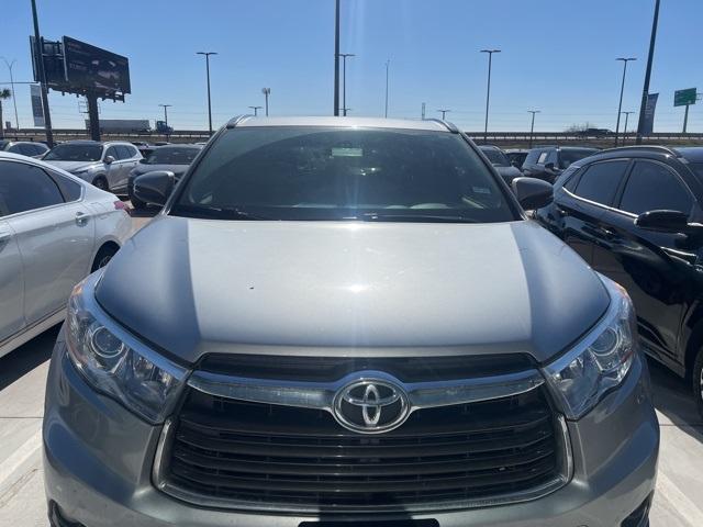 used 2016 Toyota Highlander car, priced at $19,991