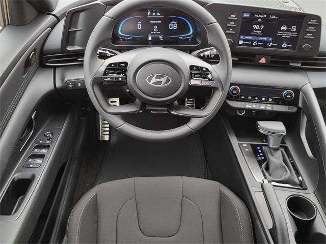 new 2025 Hyundai Elantra car, priced at $21,991