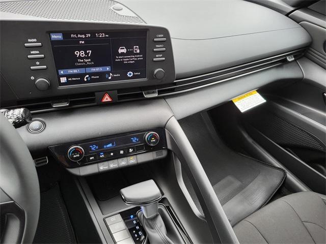 new 2025 Hyundai Elantra car, priced at $21,991