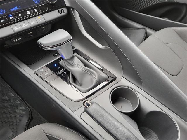 new 2025 Hyundai Elantra car, priced at $21,991