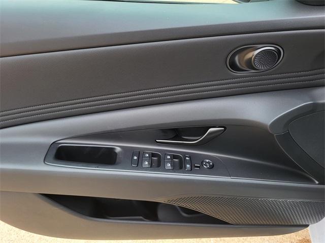 new 2025 Hyundai Elantra car, priced at $21,991