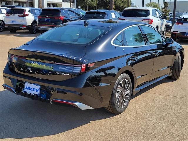 new 2024 Hyundai Sonata Hybrid car, priced at $34,115