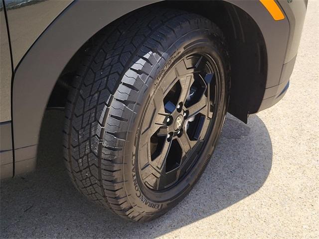used 2025 Hyundai Santa Fe car, priced at $38,962