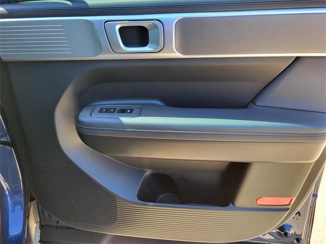 used 2025 Hyundai Santa Fe car, priced at $35,991