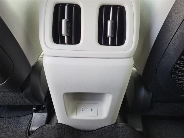 new 2025 Hyundai TUCSON Hybrid car, priced at $39,885