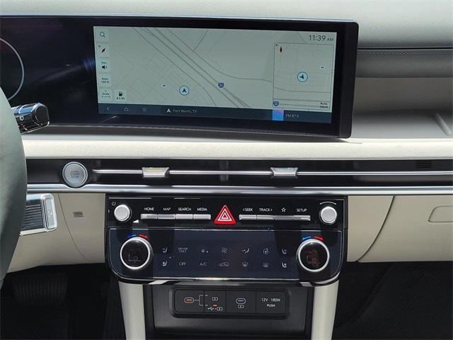 new 2025 Hyundai TUCSON Hybrid car, priced at $39,885