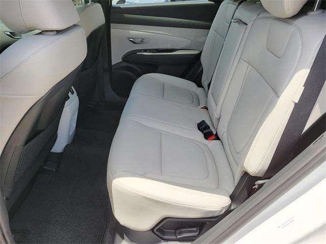 new 2025 Hyundai TUCSON Hybrid car, priced at $39,885