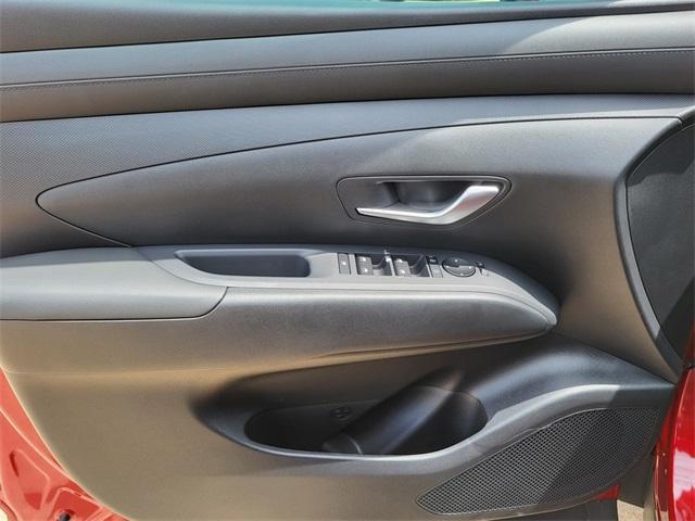 new 2025 Hyundai Tucson car, priced at $27,535