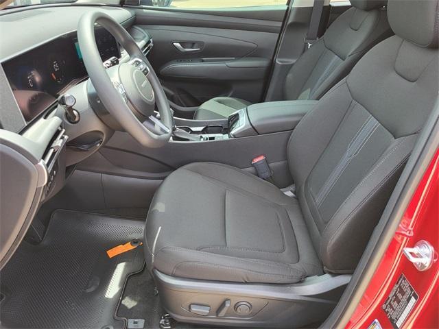 new 2025 Hyundai Tucson car, priced at $27,535