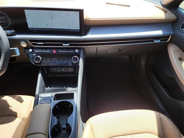 new 2025 Hyundai Sonata Hybrid car, priced at $34,760