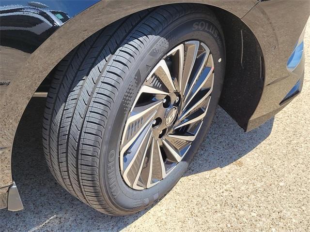 new 2025 Hyundai Sonata Hybrid car, priced at $34,760