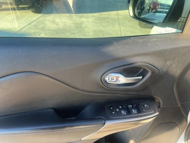 used 2020 Jeep Cherokee car, priced at $14,591