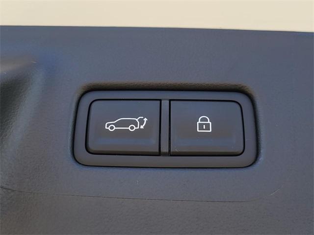 new 2025 Hyundai Santa Fe car, priced at $33,025