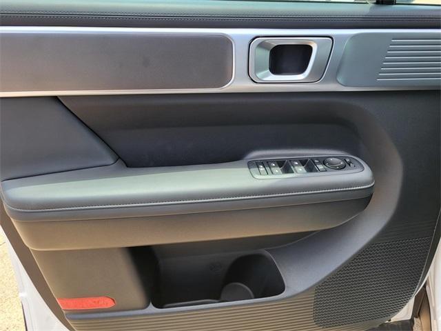 new 2025 Hyundai Santa Fe car, priced at $33,025