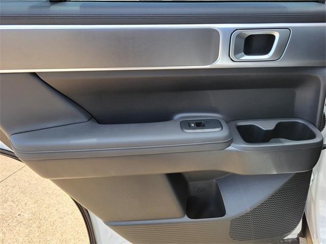 new 2025 Hyundai Santa Fe car, priced at $33,025