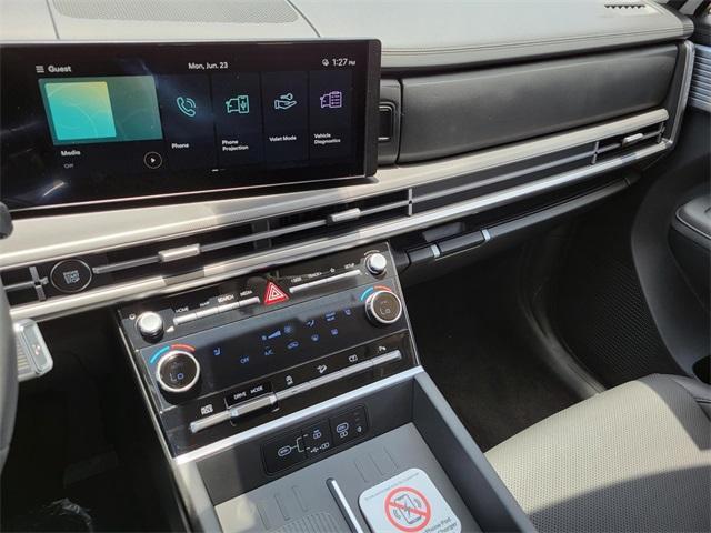 new 2025 Hyundai Santa Fe car, priced at $33,025